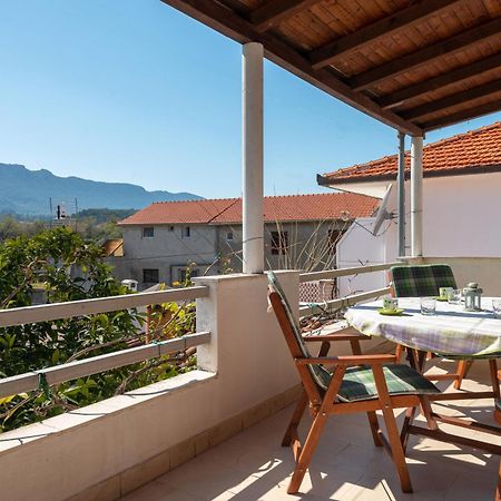 Apartments By The Sea Jelsa, Hvar - 11319 Jelsa  Extérieur photo
